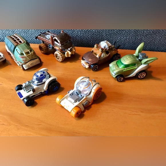 Lot MATTEL Star Wars Character Cars Movie Theme Toy Vehicles Trucks Cars Merch - Picture 2 of 15
